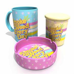 Wholesale Smoke Weed Everyday Buzz Mug Trifecta Set Image