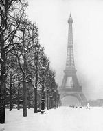 PARIS IN SNOW - POSTER - 16